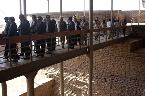 Implementan nuevo circuito turístico de pasarelas aéreas en Huaca de la Luna, Trujillo, La Libertad