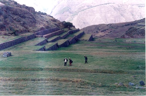 Colocan primera piedra de lo que será el Museo del Tahuantinsuyo en Cusco