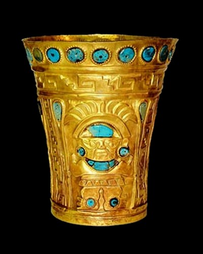 oro_vaso_ceremonial