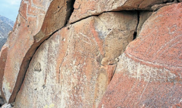 Arte rupestre en Nasca