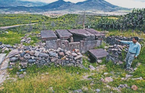 complejo-arqueologico-wari-huari