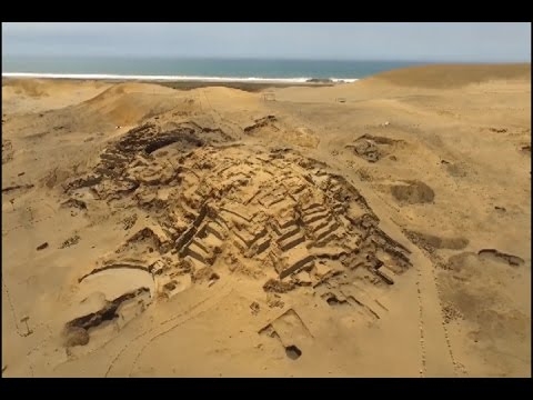 Descubren personaje femenino de élite enterrado hace 4,500 años en Áspero, Caral