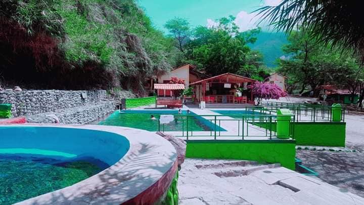 Baños Termales de Cconoc