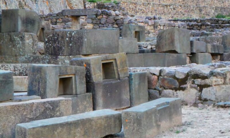 Culto al Sol/Culto al Gobernante Vivo:  Ollantaytambo y su señor, Inka Pachakuti Yupanki